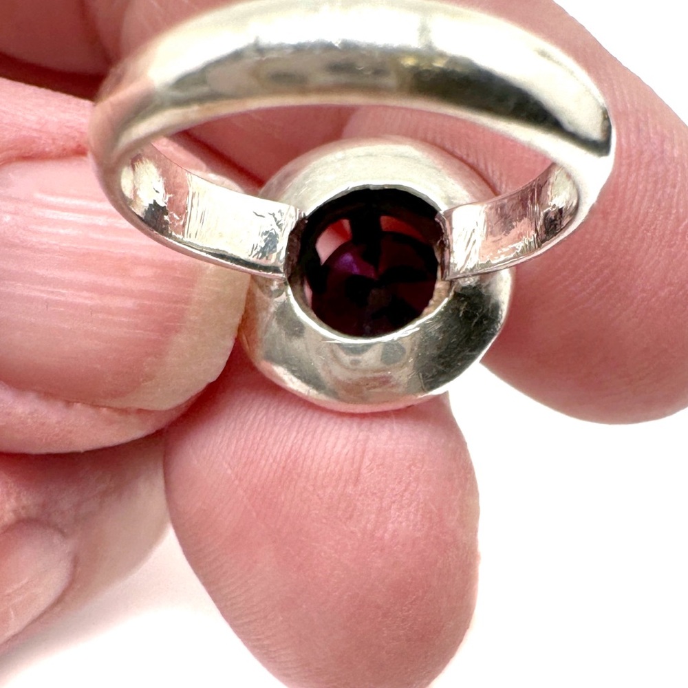 Vintage Taxco Sterling Silver and Amethyst Ring Size 6 3/4 - Picture 12 of 16